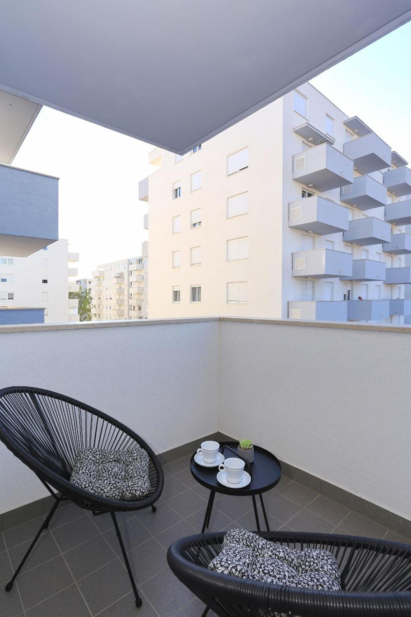 Barbara With Private Parking In The Garage Apartment ซาดาร์ ภายนอก รูปภาพ